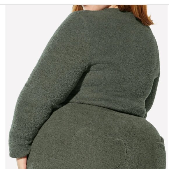 Yitty Pet Me Crewneck Top Size: 1X - Picture 3 of 9